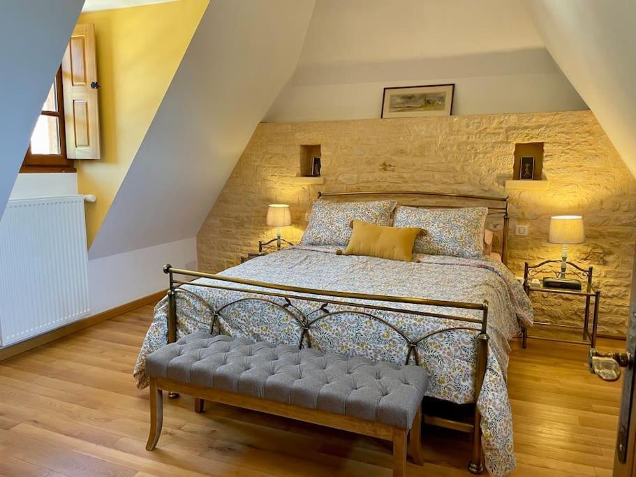 Charming 19Th Century Farmhouse With Pool Vitrac  Extérieur photo